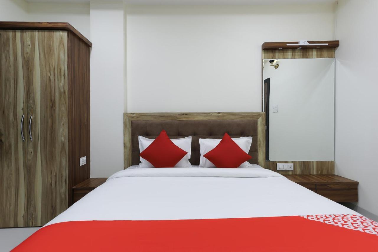 Oyo 60577 Sukhmani Residency Hotel Indore Exterior foto